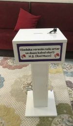 Ahşap Ayaklı Stand Kumbara